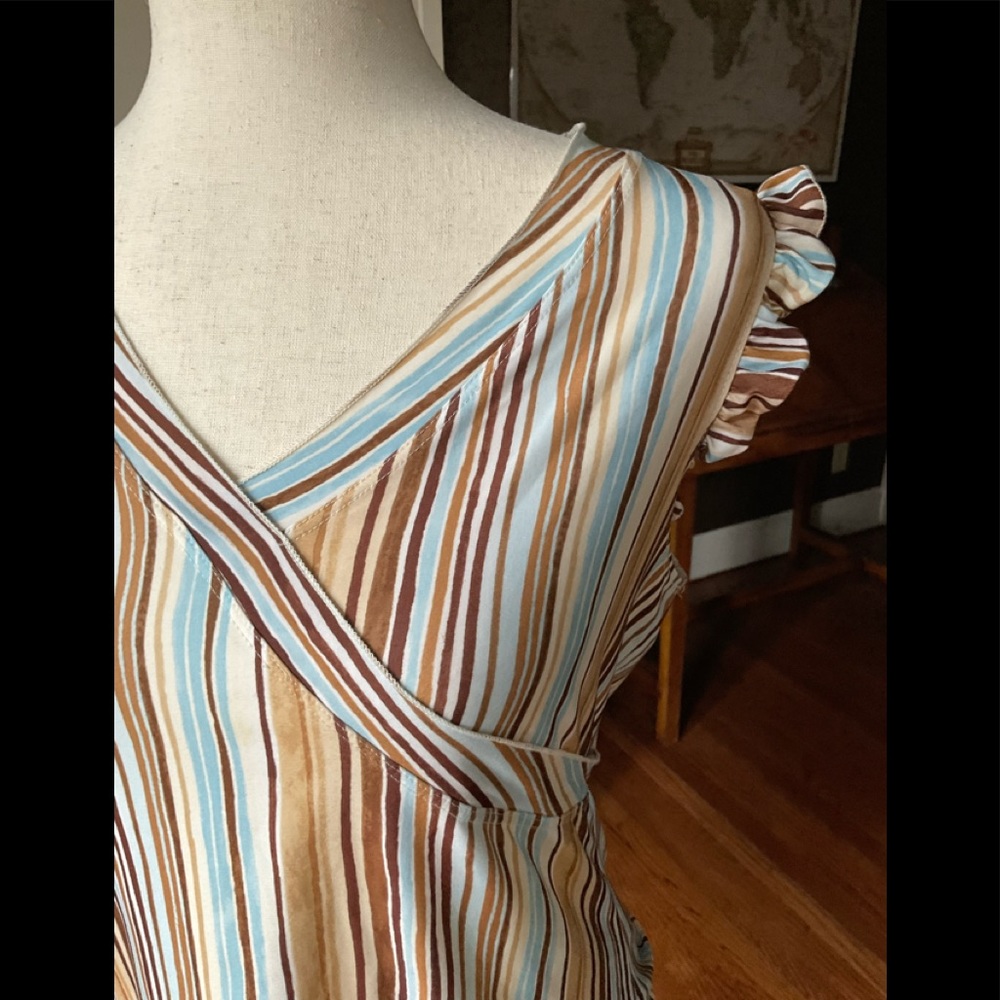 Fresh Wear Sleeveless Shirt - Picture 2 of 5